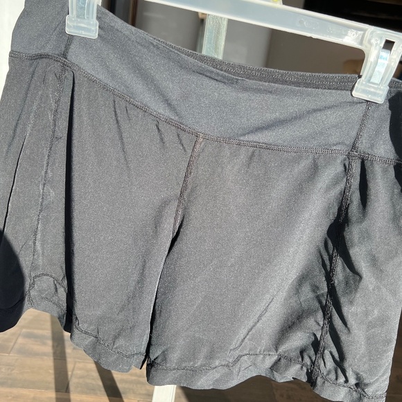 Lululemon Relaxed Athletic Short - Picture 2 of 2